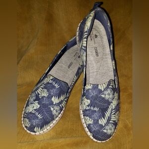 Clarks Cloudsteppers Women 9.5M Fabric Comfort Casual Floral Blue Flat SlipOns